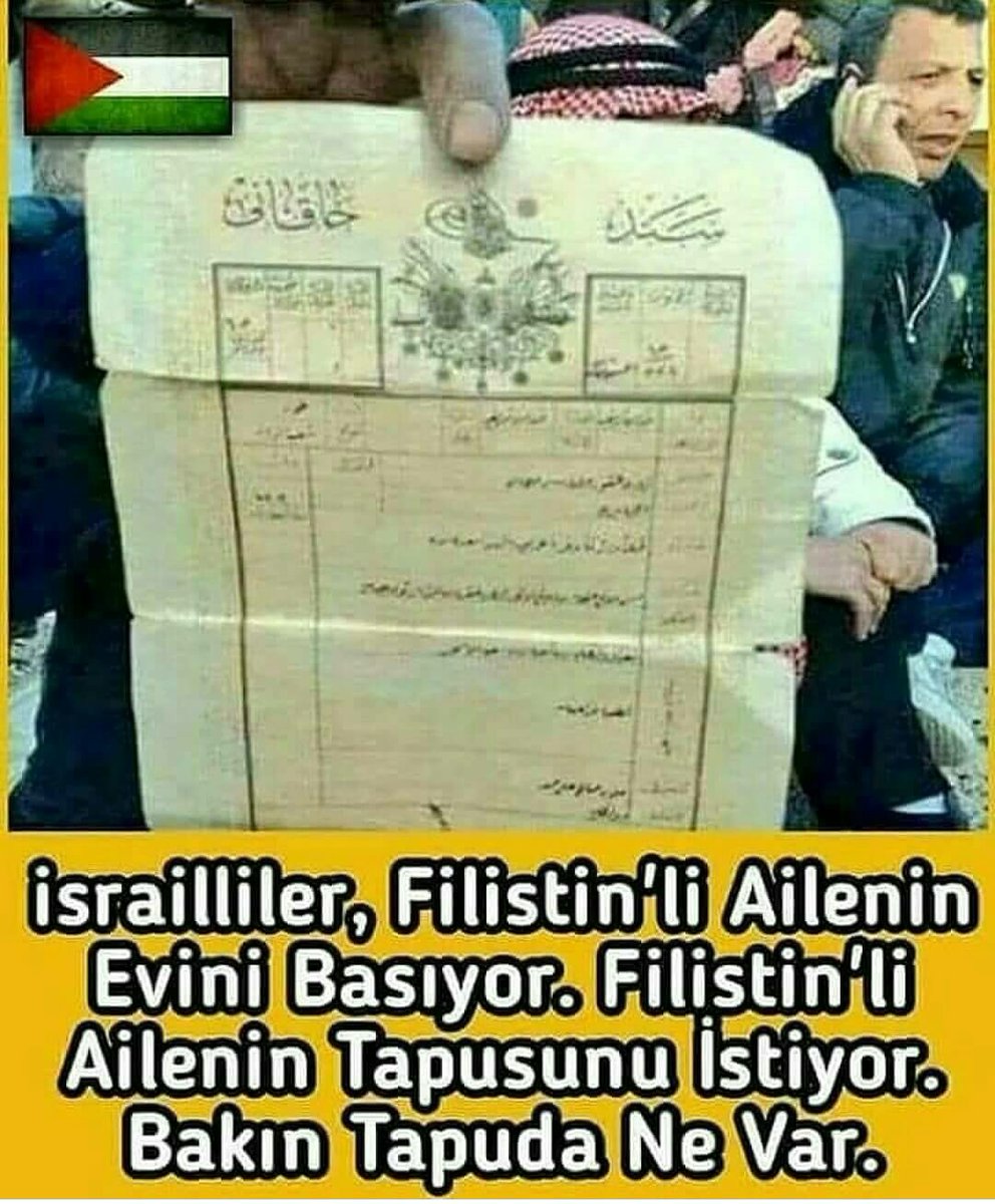 FİLİSTİNLİ AİLENİN TAPUSUNDA BAKIN NE VAR. 
FİLİSTİN BİZİM ONURUMUZ DİYE BOŞUNA DEMİYORUZ. 
İŞTE TAPUSU