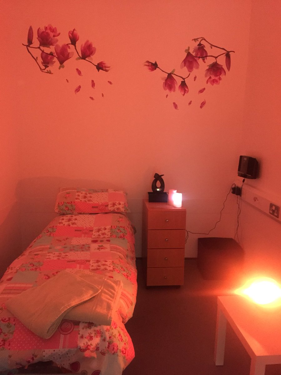 Seána Talbot tweet media