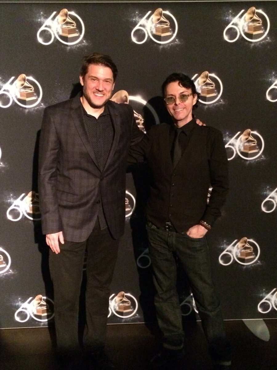 RichardBarone's tweet image. Wonderful #GrammyWeek Kick-off &amp;amp; Welcome Reception tonight at @HudsonYardsNYC. Got to meet one of my heroes, the awesome #PeterAsher. Here I'm with @RecordingAcad #NYChapter prez &amp;amp; pal #BenAllison. #GRAMMYs @benallisonmusic #Grammys2018