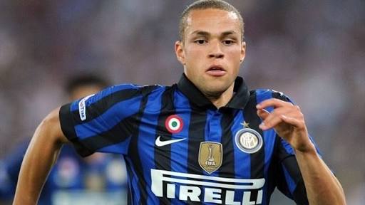 July 2011 - Inter officially presented new signings Jonathan and Luc Castaignos to the team. Jonathan was the dubbed as the new Maicon while Castaignos was said to be the next Thierry Henry. Castaignos made 6 appearances and joined Twente the following season