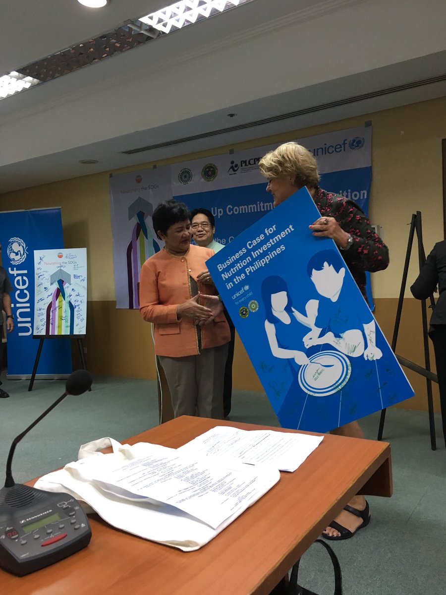 jorisvhees's tweet photo. Handover Economic Investment Case Study @unicefphils @LSylwander @ MS Luzviminda @dswdserves @PLCPD1989 https://t.co/mk7cMCG4WG