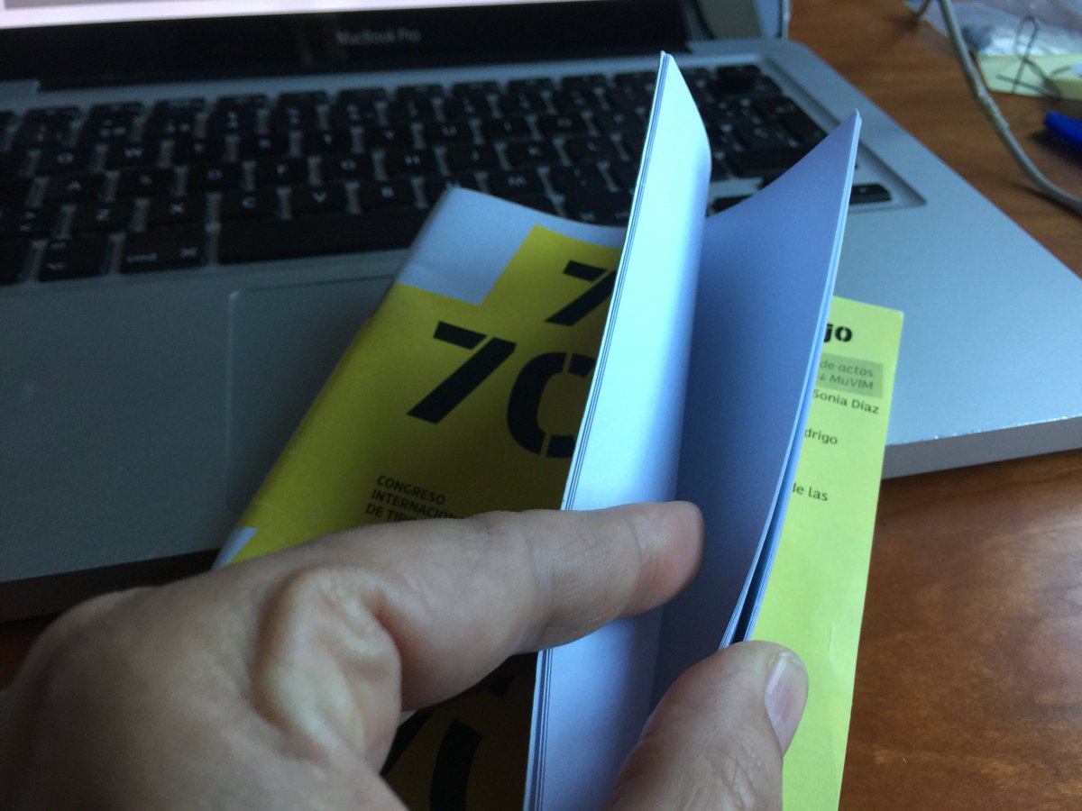 terenet's tweet photo. Estaba deseando encargar una libreta a @Impresum desde que tuve en mis manos la del #7CIT @ADCV_com Pronto la tendremos lista en #Murcia https://t.co/uQP3MEua72