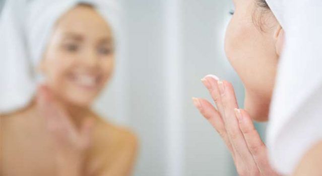 SkinBase_facial's tweet photo. What is Lactic Acid and Can It Be Used on Your Face? https://t.co/tHKwwzIK1Q #skincare #skinbase #lacticacid https://t.co/atmgqQdeIz