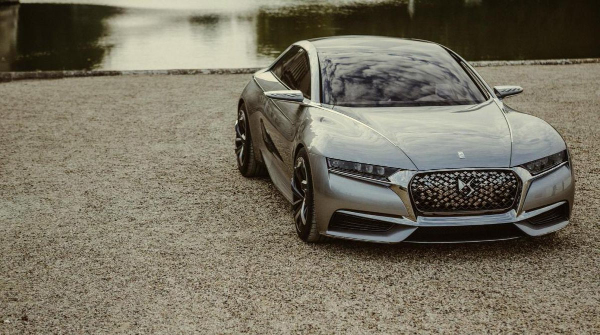 somos_auracar's tweet photo. El concept car #DivineDS marcó un cambio en la marca #DsAutomobiles. ¡Sigue siendo brillante! https://t.co/t1vCA3BdAf
