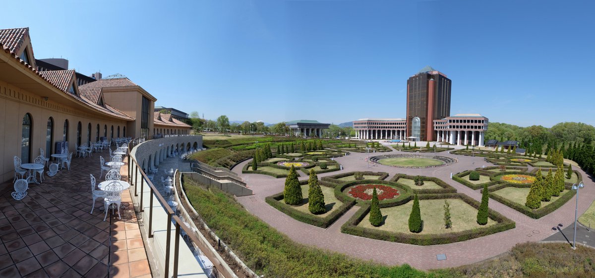 bs_tut's tweet photo. 夏と冬の八王子キャンパスの様子です。写真好きの大学院留学生が撮影してくれました！ https://t.co/n4kstrkZYn