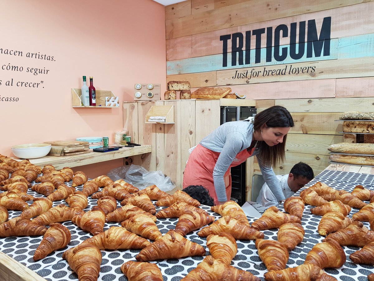 Buenos días a tod@s desde <a href="/madridfusion/">madrid fusion</a> 
#FelizMartes 
Segunda apasionante jornada
#realemf18 <a href="/triticumbread/">triticumbreadlovers</a>