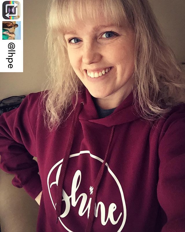 shine_apparel's tweet photo. #Regramm • Yes, it’s raining, but I’m gonna let it #shine! I love my new hoodie!! #shineapparel @shineapparel.shop •
•
Thank you @ihpe https://t.co/ydLFr6HJYf https://t.co/0ijexHz5de