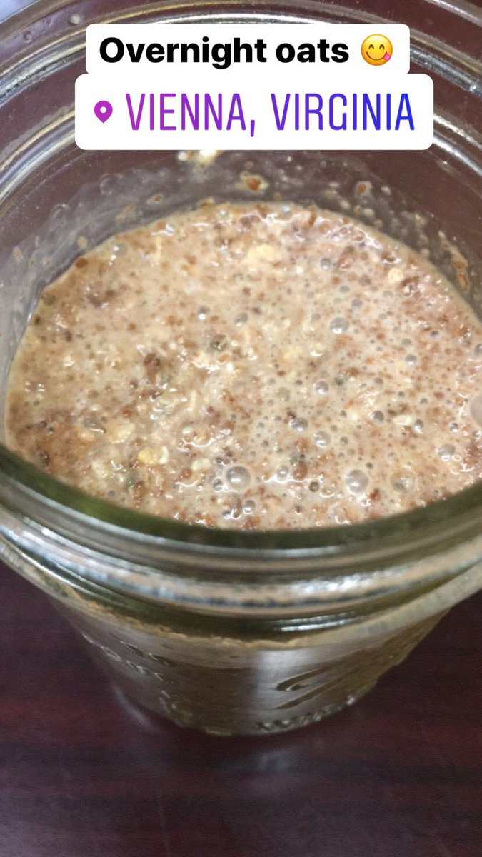 ccwente's tweet photo. Overnight oats might be my new favorite thing for breakfast #fitness #bodybuilding #workout #nutrition #crossfit #jiujitsu https://t.co/FIRp5NTt6D