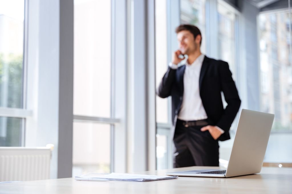 tiqtime's tweet photo. Do you feel like you have your clients trust? Or do they often raise concerns about your invoices? Read our latest article on how to increase transparency and inherently increase the trust your clients have in you and your firm: https://t.co/te0Ze3wFiK https://t.co/t5n7bWpPlw