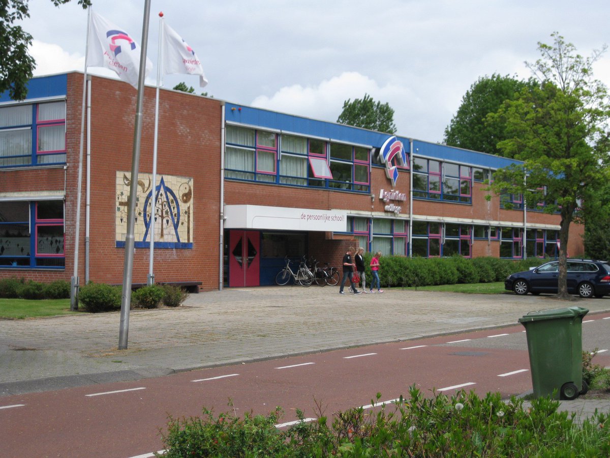 <a href="/Agnieten/">Agnieten Nieuwleusen</a> college #Nieuwleusen beste vmbo-tl school van Overijssel. Lees meer op dedalfsermarskramer.nl/agnieten-colle…