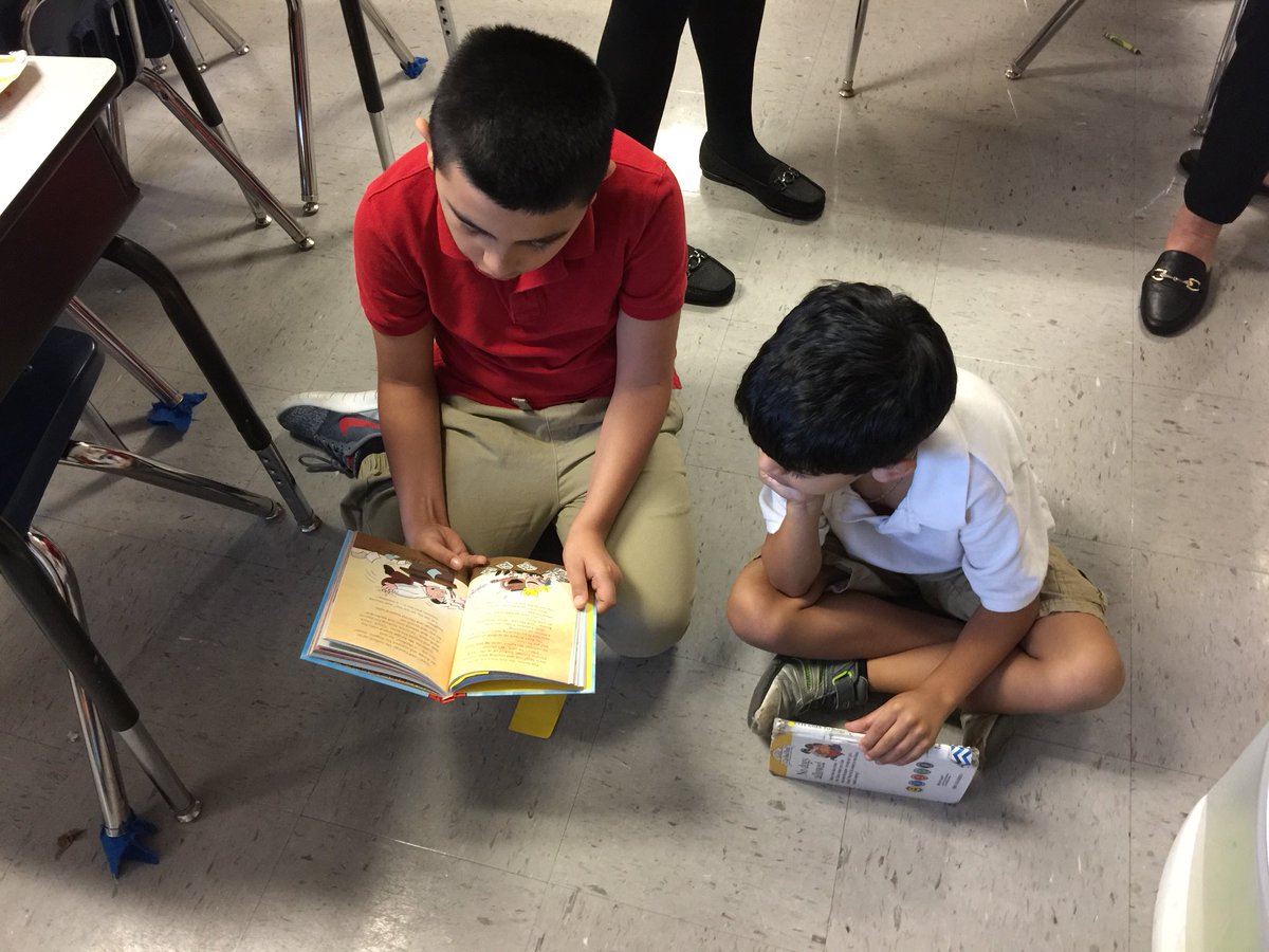 MichelleM0927's tweet photo. Literacy Week Day 2: Buddy Reading! @CannellaElem @HCPSArea2 @ https://t.co/R22Ilf1hUJ