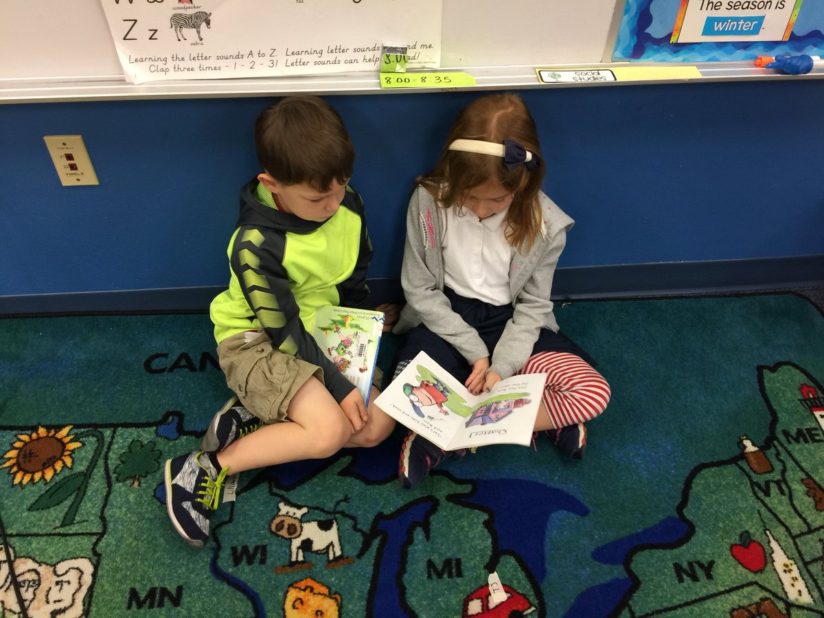 MichelleM0927's tweet photo. Literacy Week Day 2: Buddy Reading! @CannellaElem @HCPSArea2 @ https://t.co/R22Ilf1hUJ
