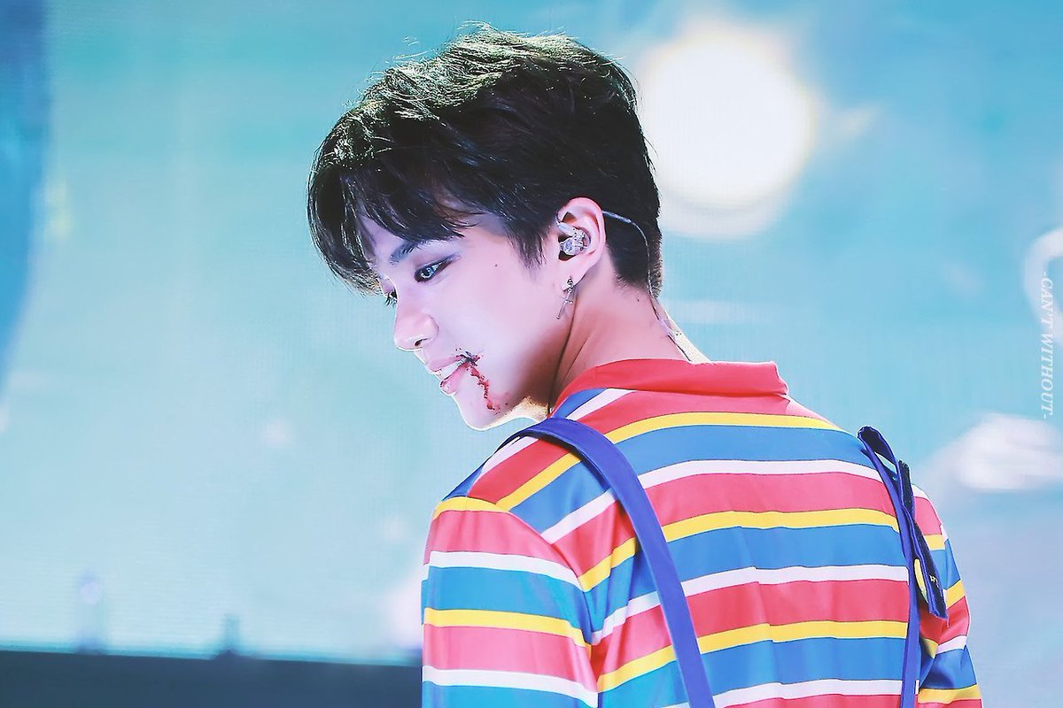 _Rain_SV_'s tweet photo. Этот взгляд 😍
Ежик, с днем рождения!!!💖
#영재가태어난날 https://t.co/sFYVAxPX8T