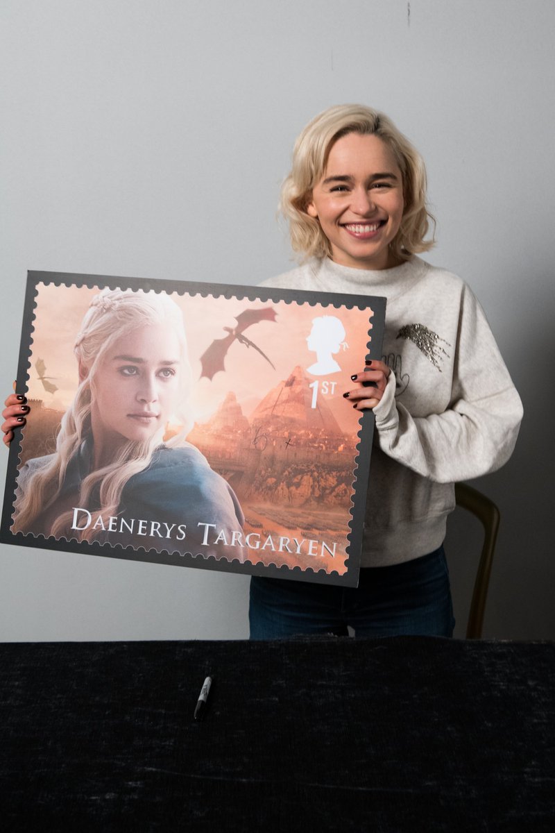 ThronesUpdates's tweet photo. The cast of Game of Thrones with their official Royal Mail Stamps! https://t.co/UhfPUWlyZu https://t.co/mQEbbW4ksA