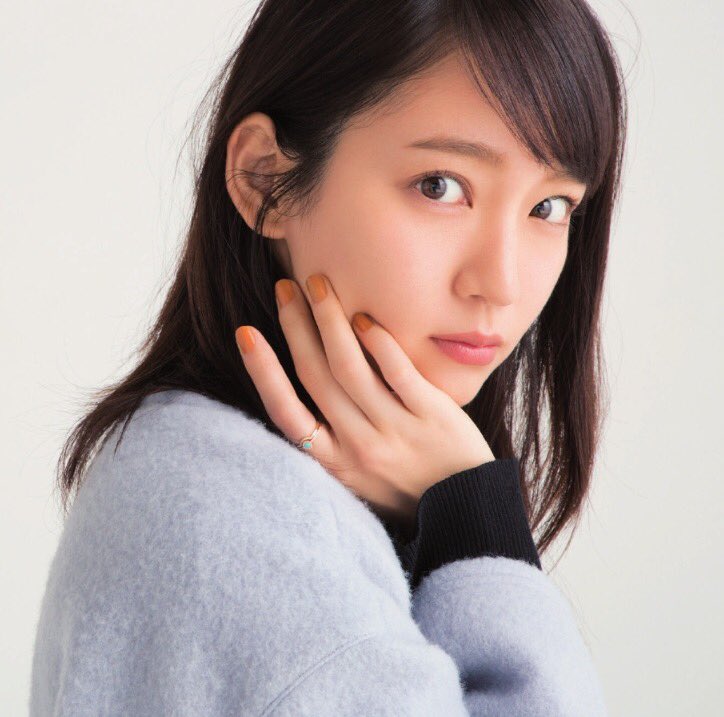 calmrap's tweet photo. #吉岡里帆 https://t.co/uZUJPDXF3O