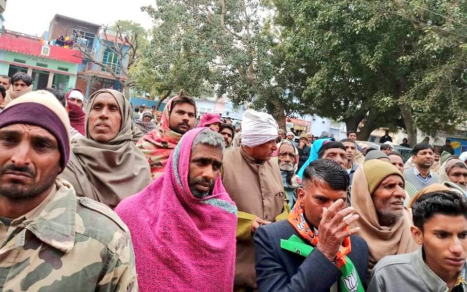 byadavbjp's tweet photo. अलवर उपचुनाव को लेकर आज यहां के गणडला, कायसा, डुमरौली और जखराना गांवों का दौरा किया। जब भी अलवर आना होता है तो यहां के लोगों का अपार स्नेह, समर्थन और सहयोग मिलता है। भाजपा सरकार की जन कल्याणकारी नीतियों को लेकर लोगों के साथ सार्थक संवाद हुआ। https://t.co/reTVtOpF1C