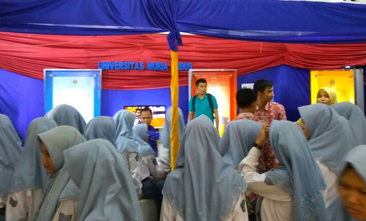 PMB UMK Kudus tweet media