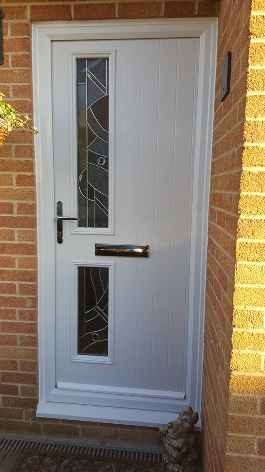 welshwindow's tweet image. Lots of composite doors to chose from! In a variety of styles and colours. Get your free brochures now!