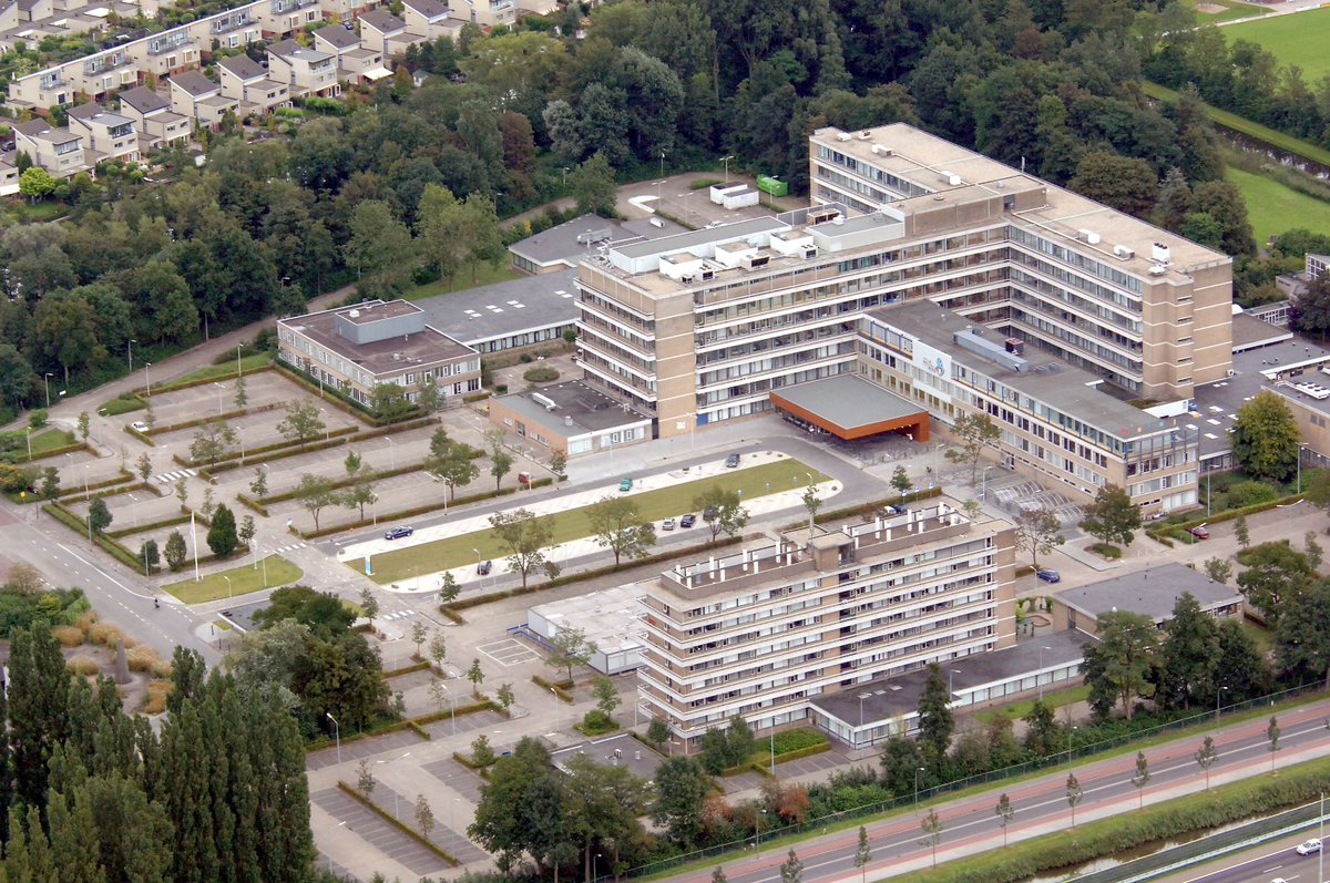 Albert Schweitzer zh tweet media