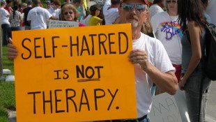 lgbtqnation's tweet photo. Washington set to be the next state that bans conversion therapy https://t.co/r2DShQ9r8X https://t.co/T46hQFbL5J