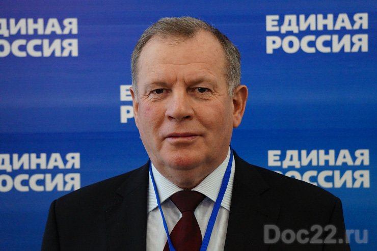 #Госдума #депутат #Алтайскийкрай
Doc22.ru - Иван Лоор вошел в рейтинг ведущих законотворцев России doc22.ru/information/20…
