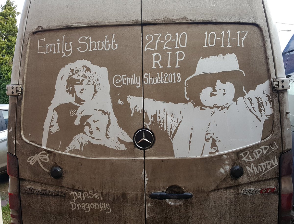 Ruddy_Muddy's tweet photo. Latest piece with @DamselDragonfl1 to remember @EmilyShutt2018 A beautiful girl with beautiful smile, taken too soon. 
Please click her name to read more and share. https://t.co/xAHmBLngWy