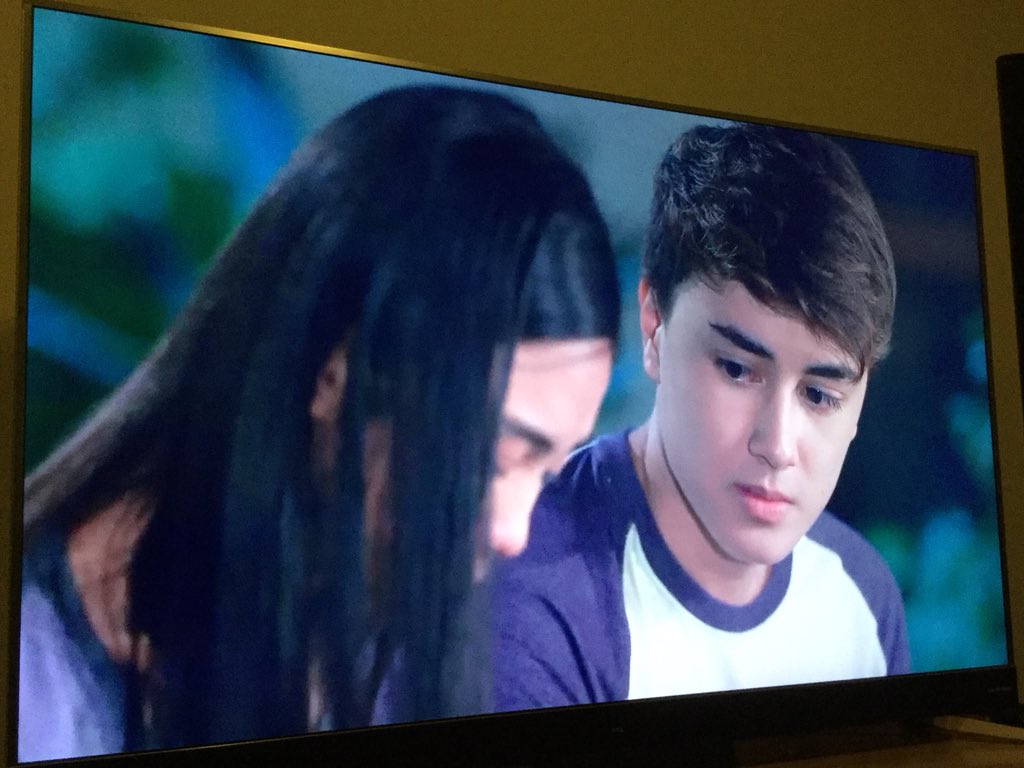 qkraljica2's tweet photo. One can see the hurt in Collin’s face kahit wala siyang sinasabi, in the meanwhile, Apple’s sorrow can affect anyone who sees her. As a newbie @maymayentrata07 and @Barber_Edward_ are doing a good start. Hoping @StarCreativesTV will hone their talents more. ❤️ #LLSActionPlan https://t.co/S3F0C4x0IR