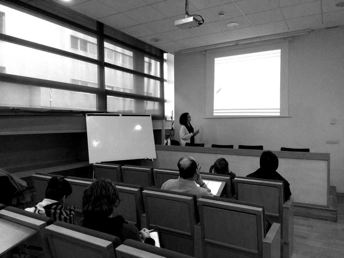 AllGenetics's tweet photo. Busy January! Last week we attended the #SESBE meeting at the @UIBuniversitat. This week Dr. Neus Marí-Mena is presenting our genomic services at the @UniversidadeUSC and at the IIAG-CSIC. Great talk! https://t.co/f67rUsJJrF
