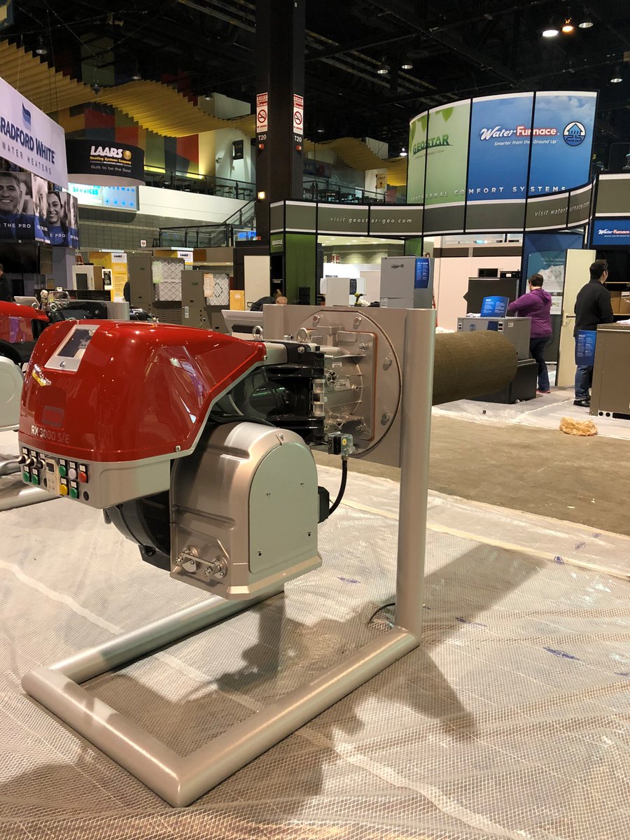 IlMechSales's tweet photo. #TransformationTuesday with #Riello at the @ahrexpo in #Chicago at @McCormick_Place !  Come find out more about the industry leader in innovative #condensing #boiler and #combustion technology at booth 5546! https://t.co/YVrvqWNJKH #AHR2018 #Efficiency #HVAC https://t.co/Boye5VdmkU