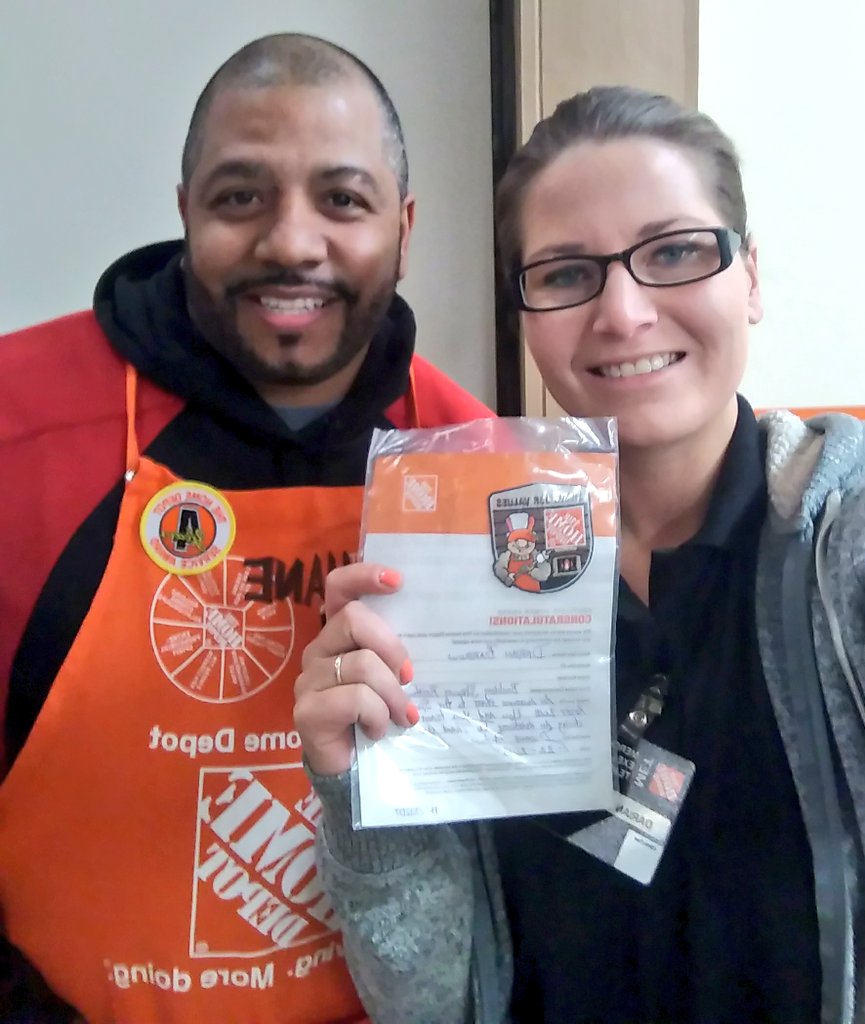 Darian Barrow HD 6833 (@dariann92) on Twitter photo Duane recognizing MET for keeping our reset area clean, safe, and lookin good! <a href="/duane_payton/">Duane Payton</a> <a href="/METNicole/">Nicole</a> <a href="/AmberRichMET/">Amber Rich</a> @ASBlaylock Duane recognizing MET for keeping our reset area clean, safe, and lookin good! <a href="/duane_payton/">Duane Payton</a> <a href="/METNicole/">Nicole</a> <a href="/AmberRichMET/">Amber Rich</a> @ASBlaylock