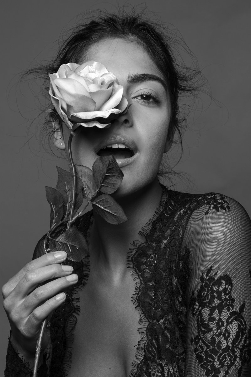 MWMgment's tweet image. Want to look your best for the love in your life, then book one of our professional hair and make up artists, direct to your door ! Bookings now being taken for Valentines Day. Prices from only £50 Call us today !!! mw-management.co.uk