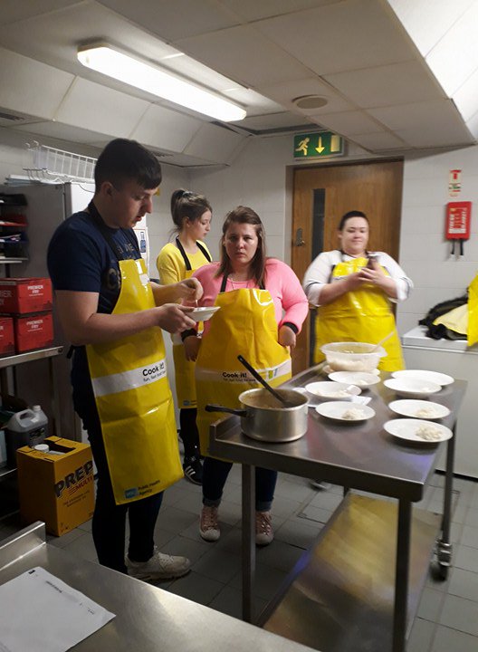 Year ones first day at Healthy cooking with Camilla. Looking forward to the next session :) <a href="/FundforIreland/">The International Fund for Ireland</a> @RDC_NI <a href="/TheRVLC/">RVLC</a>