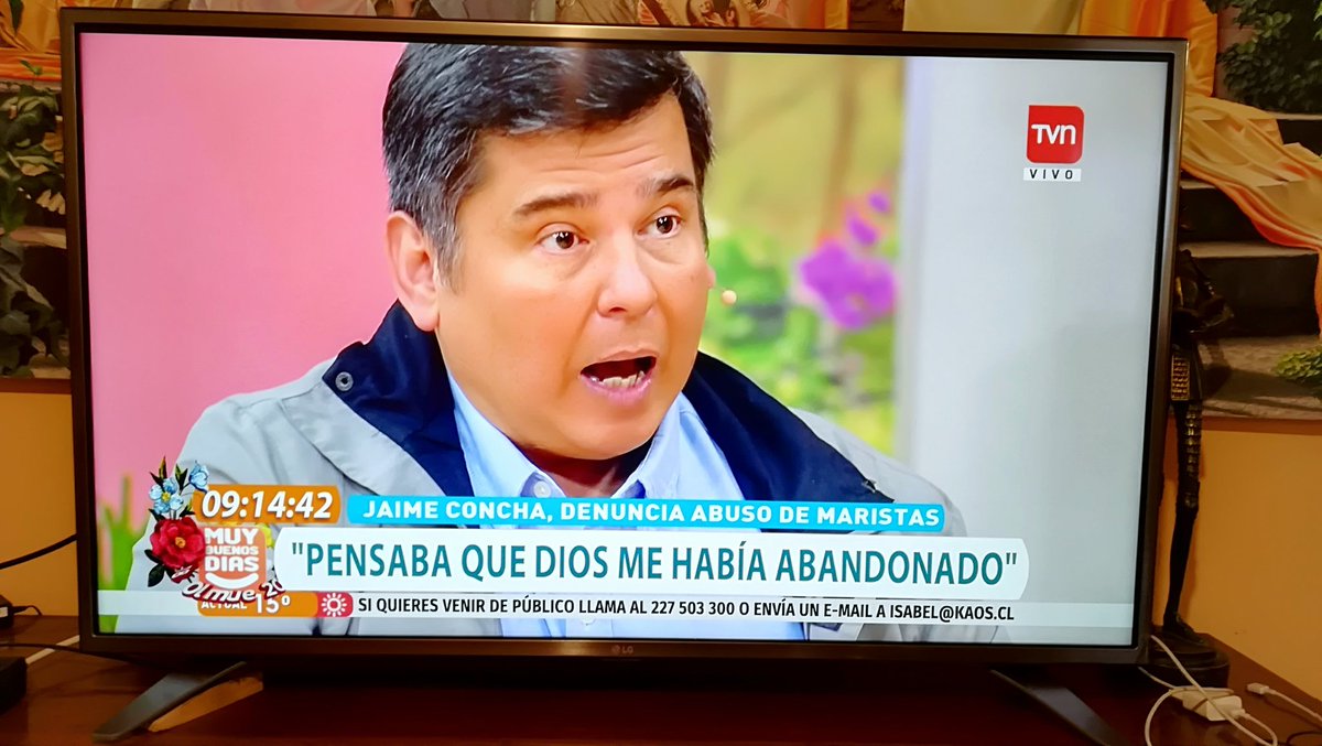 ClaudioAlerce's tweet photo. Cuando #JaimeConcha está en vivo en #MuyBuenosDias @tvn pero está en vivo en #Bienvenidos @canal13 
#FelizMartes https://t.co/kbiZC8mKPK