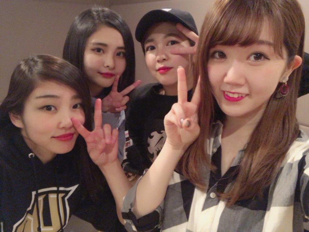 ma_style0827's tweet photo. 🙈poplap🙈 ライブ情報!
ついに新年1発目!あやかちゃん帰ってきて1発目です☝️
🐶2月21日(wed)
😎クラブクアトロ
取り置きDMリプでお待ちしてます✉
新曲もあるし今回ゆづきちゃんとあいなちゃんも踊ってくれるのでぜひ一緒に盛り上がりましょう🙈💗
#poplap https://t.co/EezY8zipsd