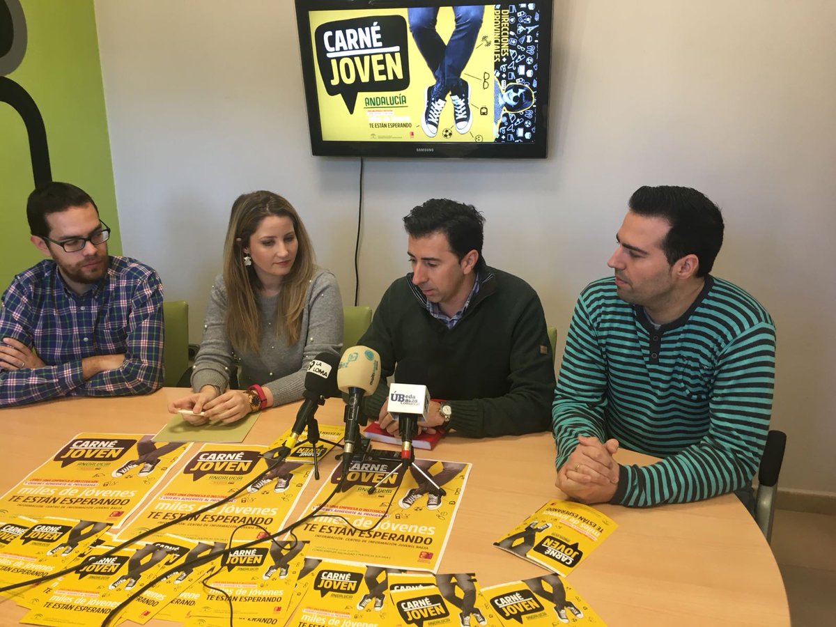 CijBaeza's tweet photo. El Centro de Información Juvenil de #Baeza desarrolla una campaña de adhesión de empresas o instituciones locales al programa 'Carné Joven Europeo'.
@AytoBaeza @IAJuventud #carnejoveneuropeo #cijbaeza #abisc https://t.co/FPQZ64l8z5