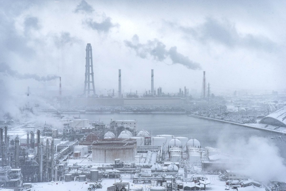 中瀬雄登 写真教室やってます على تويتر 雪で真っ白な四日市コンビナート 今週後半はまた天気が荒れるそうですが 反面このような写真が撮れるチャンスかと思うとワクワクします あ 写真は去年のです 三重県 四日市 四日市コンビナート チーム三重 中瀬雄登 写真教室やってます على تويتر 雪で真っ白な四日市コンビナート 今週後半はまた天気が荒れるそうですが 反面このような写真が撮れるチャンスかと思うとワクワクします あ 写真は去年のです 三重県 四日市 四日市コンビナート チーム三重