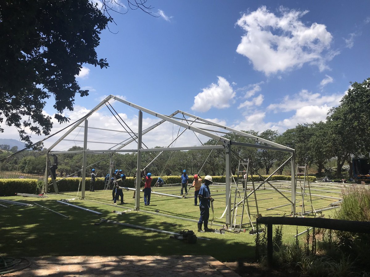 Hemel_En_Aarde's tweet photo. The countdown has started...in just 3 days we’ll be sitting in this structure sampling some of South Africa’s most iconic Pinot Noir’s - what a view!
Visit https://t.co/VrzYBWFv25 for more info on #PinotNoirCelebration2018 #HemelEnAarde see you there! https://t.co/hv6DnFjdkq