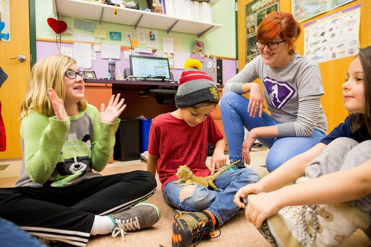 It may be cold outside, but we're already thinking of #SpringBreak! Sign your 7 - 13 year old up for #CampPawprint so they can spend March 26-30 learning about everything from basic pet care to Wisconsin wildlife! ow.ly/jDUM30hCvqz