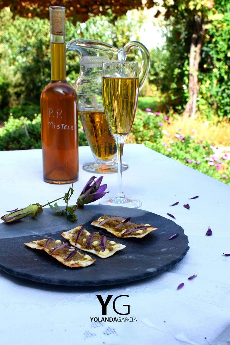Las malas hierbas ¿la próxima conquista de la alta cocina? Por <a href="/GastroTotem/">GastroTotem</a>. owl.li/Hqw230hWNZQ