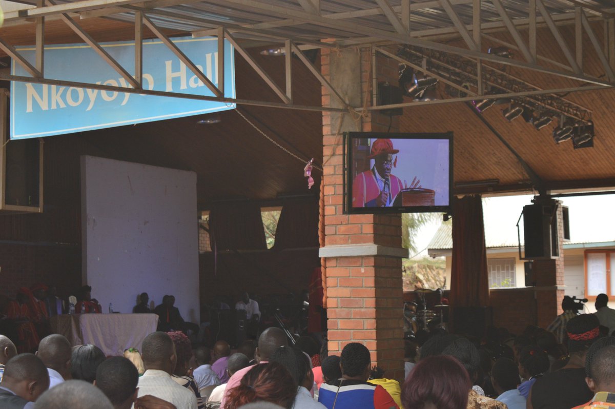 UCUniversity's tweet photo. "Temptation comes where there is an opportunity and ability" Rev. Canon Dr. John Senyonyi. #Induction2018 https://t.co/GIvQsSuApD