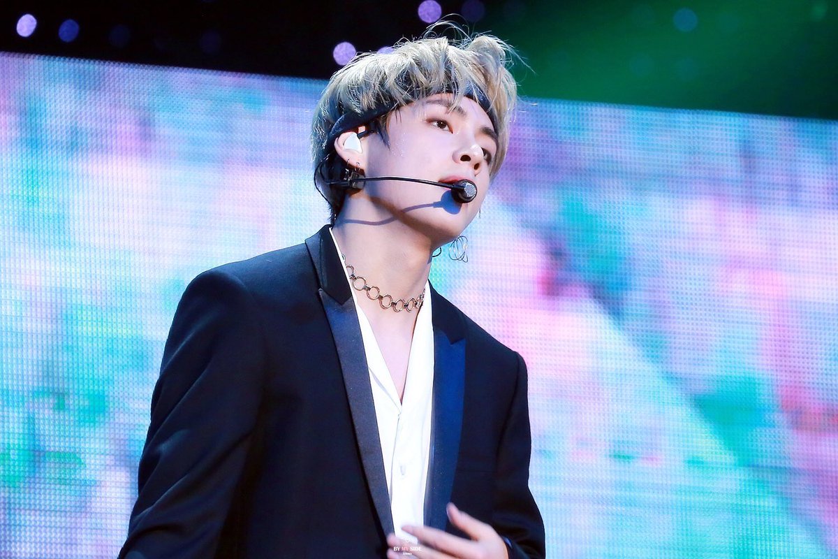 Sheeparch's tweet photo. 13. 방탄소년단 뷔 https://t.co/jYjCuLNiZR