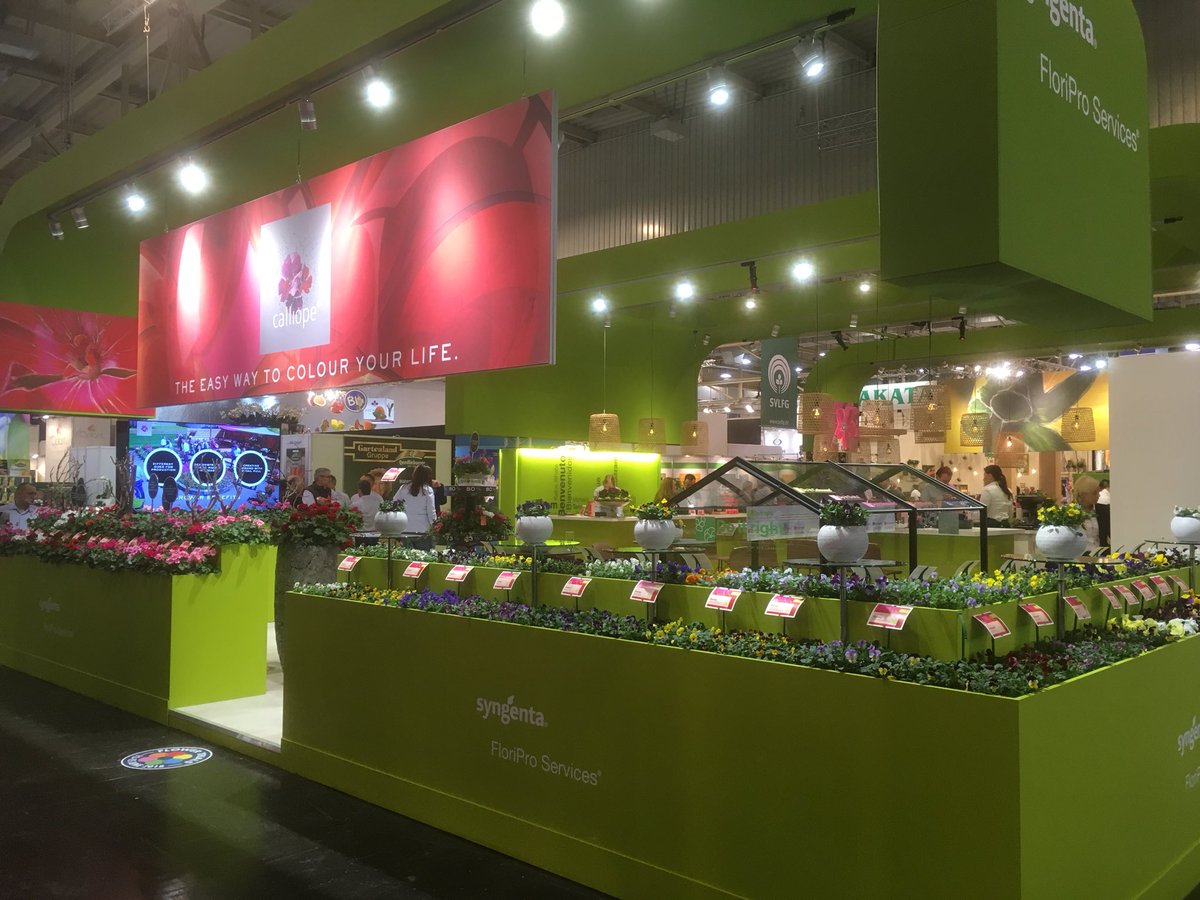 heleenvalstar's tweet photo. De IPM is van start 💥 Trots op het resultaat! #ExpoStand #FloralArt #trots #wateenwerk #teamwork #IPM https://t.co/m8XKaQaOsA