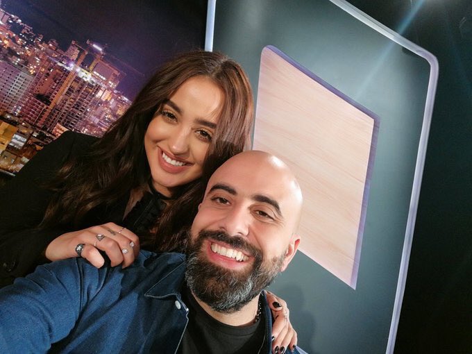 eMusicIsMyLife's tweet photo. #نينا_عبدالملك ضيفة #هشام_حداد في #لهون_وبس اليوم ٩:٤٠ مساءً بتوقيت #بيروت على @LbciLebanon #نينا_وبس @lahonwbas @HichamHaddad57 https://t.co/I4e8hT5oLt
