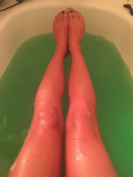 Let the Gamma absorb into my Body!!! https://t.co/8sz5qKxUM5<a href="/tag/fuckyocouch"class="tags"><span>#fuckyocouch</span></a>