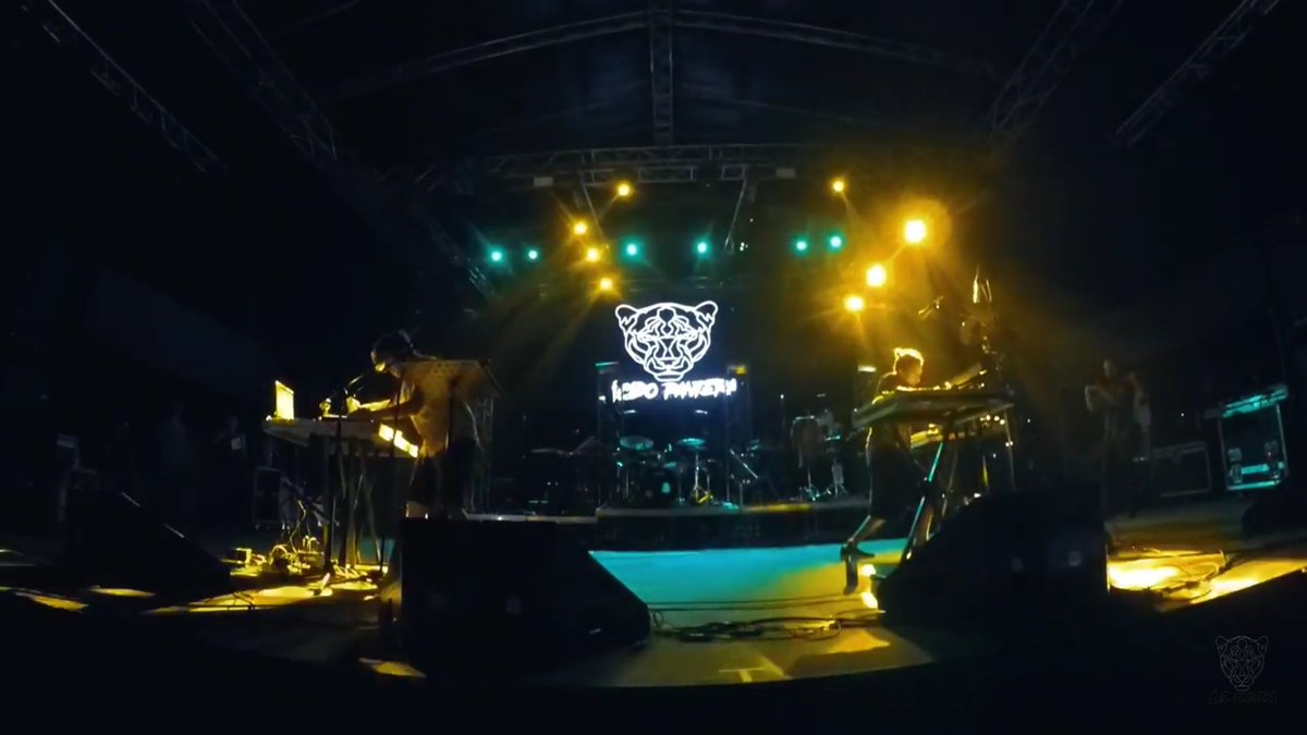 VIENT0S DE ROCK (@vientosderock) on Twitter photo #SoplanVientos de buena música con <a href="/AcidoPantera/">Acido Pantera</a> que llega con COLOMBIA CANDELA junto a los talentosos #EkaMuñoz y @thepernett. Dale click y báilalo!! youtu.be/DbdTB3phtIE #SoplanVientos de buena música con <a href="/AcidoPantera/">Acido Pantera</a> que llega con COLOMBIA CANDELA junto a los talentosos #EkaMuñoz y @thepernett. Dale click y báilalo!! youtu.be/DbdTB3phtIE