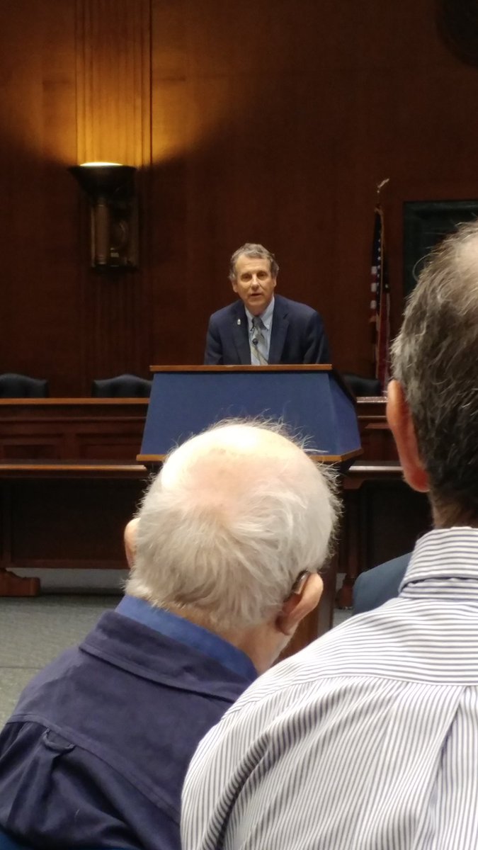 kbda2b's tweet photo. Lutheran Prayer Breakfast with Senator Sherrod Brown of Ohio, reminding us of the importance of the call to feed those who seem to be less important (Matt. 25). #elcawh18 #untilallarefed #vasynod https://t.co/lfTOTiD0l1