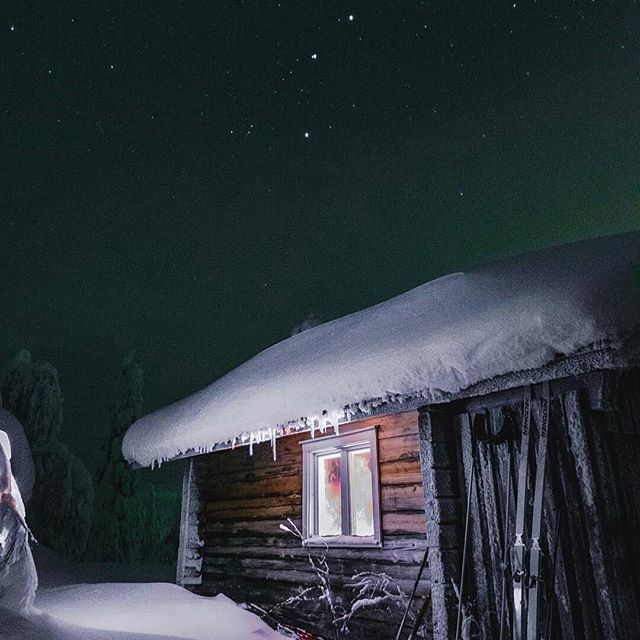 Featured artist <a href="/lateeek/">Lauri Komulainen</a> 
Skis ready for the night skiing 
#koesuomi #feelfinland #gofinland #artofvisuals #visualsoflife #beautifuldestinations #theimaged #welivetoexplore #agameoftones #exploretocreate #justgoshoot #peoplescreatives #naturegeography #theoutbound #visualsof…