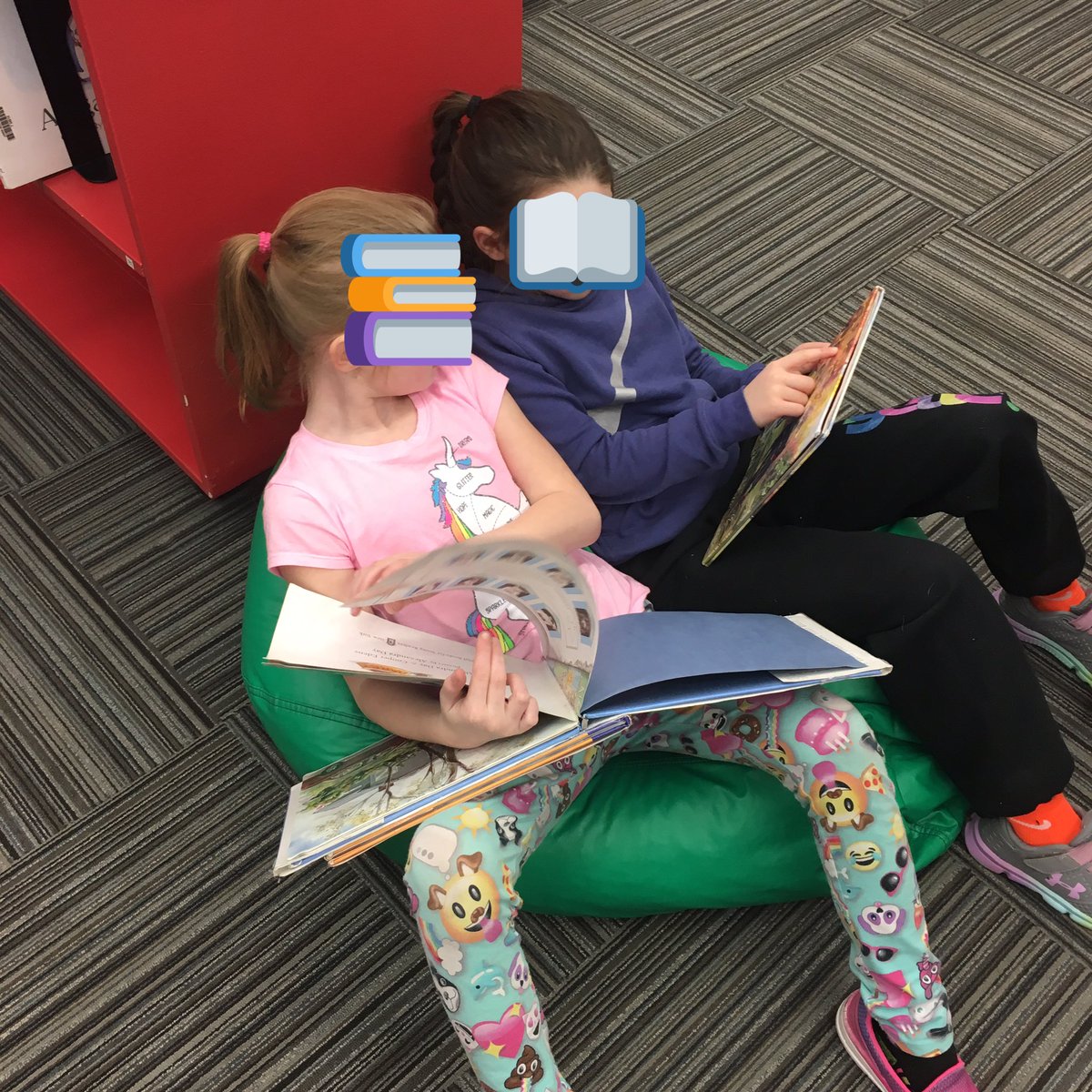 Backpack_Bear's tweet photo. Our library is one of our favourite spots in the school! Don't forget to bring your books back to school to exchange on Tuesdays ππ#backpackbearlearns #EIPSteaches #jmw https://t.co/rcOfpncpLW