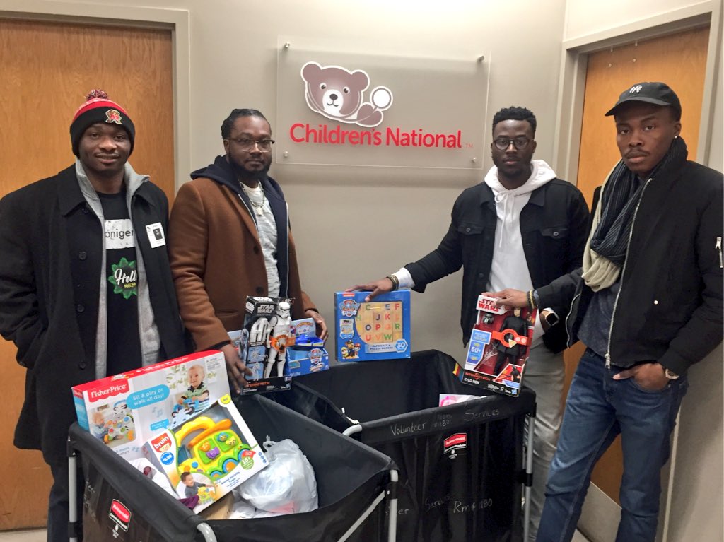 BadeGlobal's tweet photo. Its CAAALLLLLLLLLLLDDD!
WE DOING IT FOR THE KIDS!
#ChildrensNational #ChildrensHospital #kids #GrindNoStop https://t.co/dZChVZlFLd