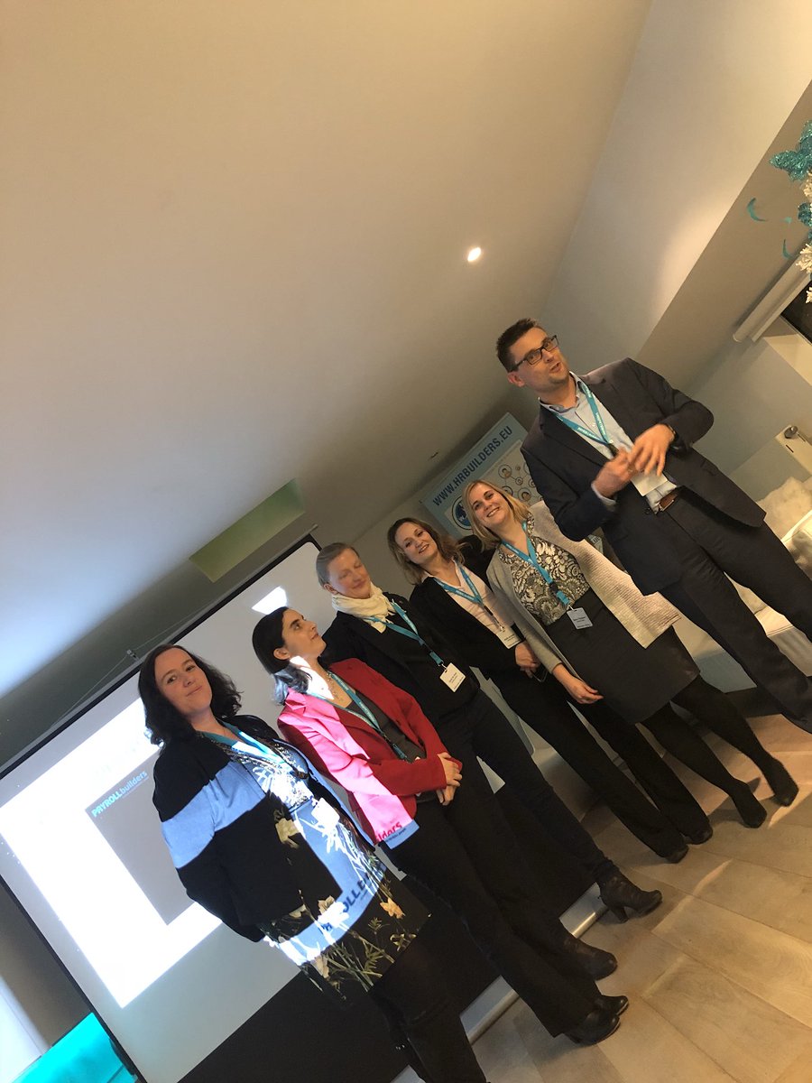 And the #payrollbuilders #dreamteam is expanding :-) 
“straffe madammen”